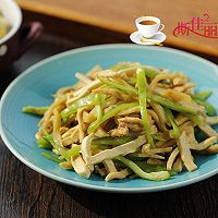 青椒榨菜干子炒鸡丝的做法图解9