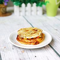 鸡蛋饼汉堡的做法图解6