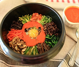 石锅拌饭（비빔밥/Bibimbap）的做法