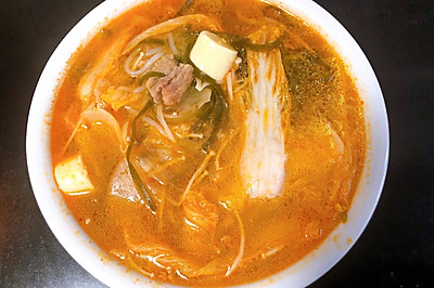 家庭版韩式泡菜汤