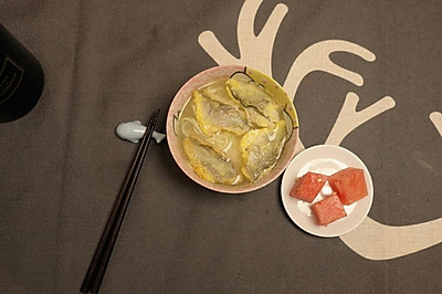 在上海, 怎么能错过那碗鲜美的黄鱼面?