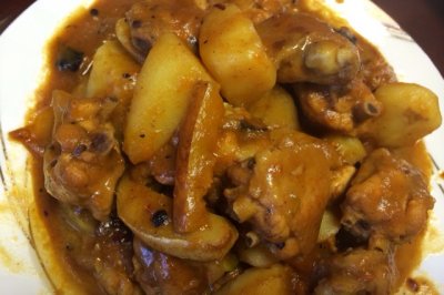 咖喱鸡翅炖土豆