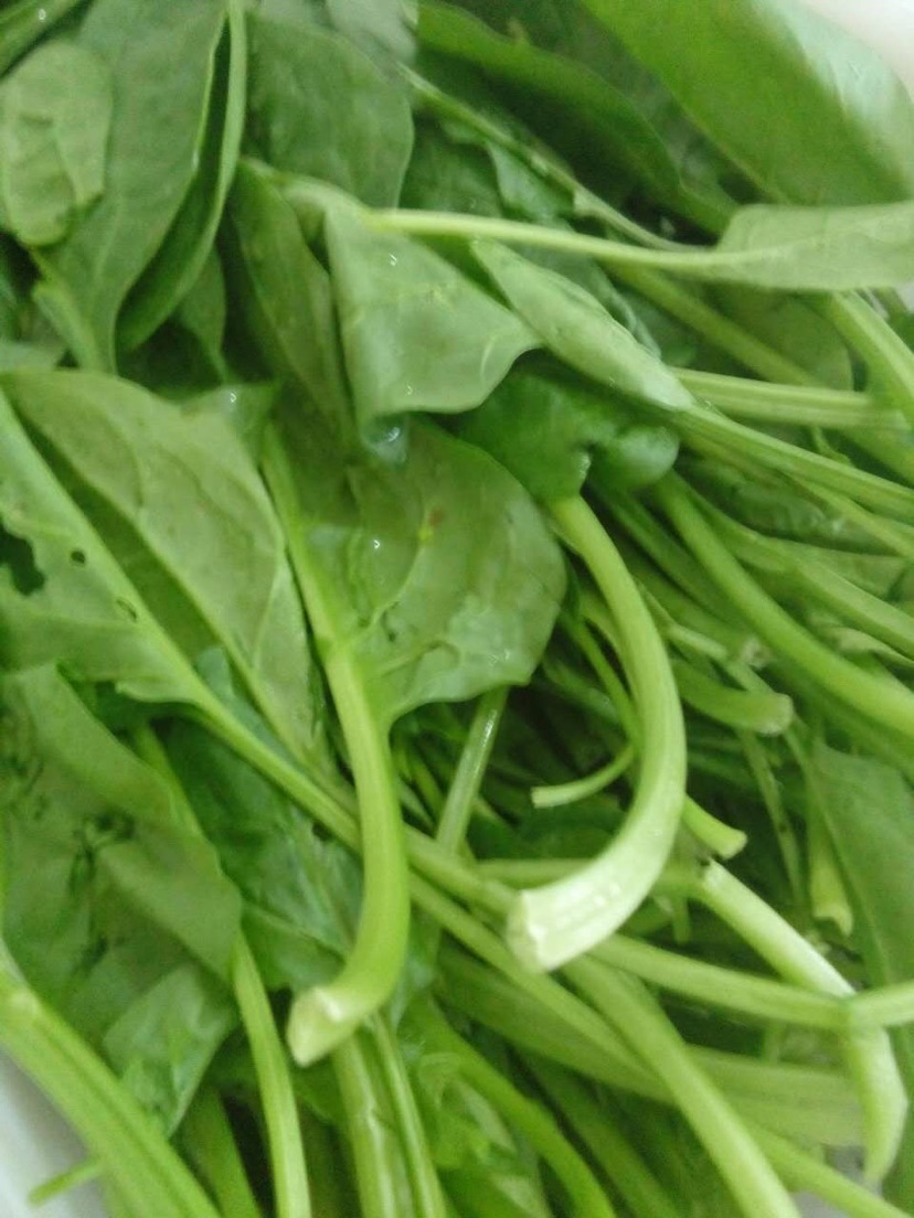 菠菜面的做法图解1
