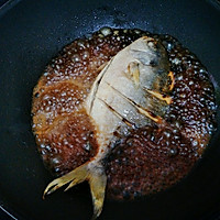 红烧金鲳鱼#金龙鱼外婆乡小榨菜籽油  最强家乡菜#的做法图解7