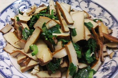 菜叶炒豆干