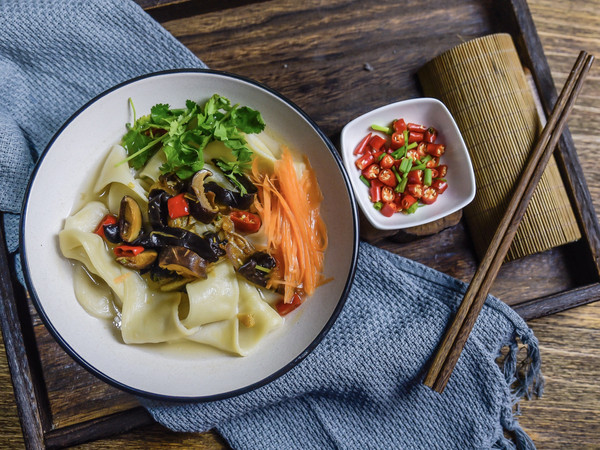 Biangbiang Noodles‖裤带面