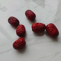 莲藕红姜排骨汤的做法图解5