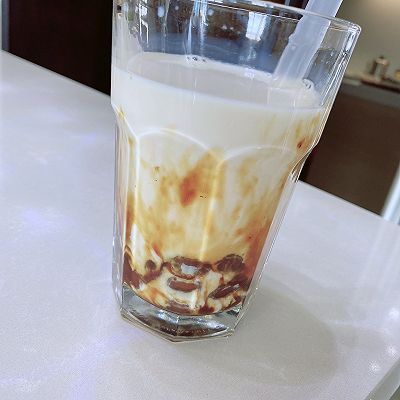 喝了没那么多负担的的黑珍珠鲜奶