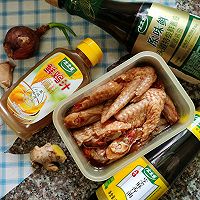 #太太乐鲜鸡汁芝麻香油#快手焖鸡翅的做法图解1