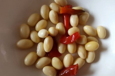爽口的下饭菜_辣椒泡豆子