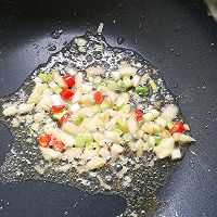 乱炒鸡胸肉（平民版）的做法图解4