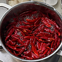自制鲜香火锅底料的做法图解1