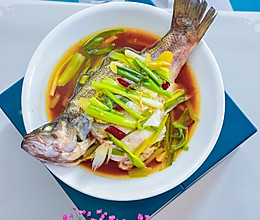 #美食视频挑战赛#清蒸鲈鱼的做法
