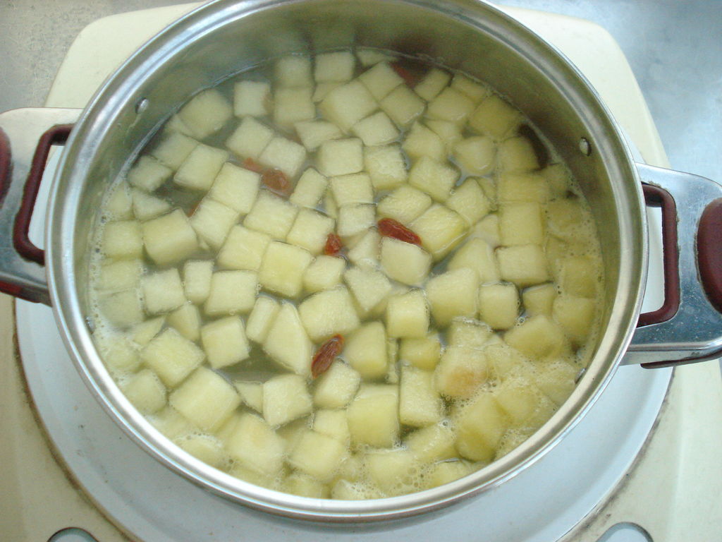 苹果甜汤怎么做_苹果甜汤的做法_豆果美食