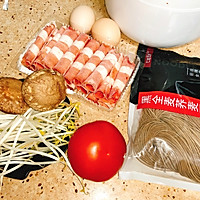 酸汤肥牛面的做法图解1