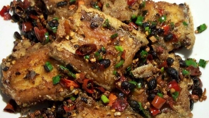 豆豉香煎带鱼