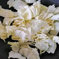 #15分钟周末菜#油豆腐炒白菜的做法图解5