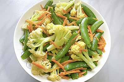 甜豆炒菜花