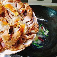 葱姜炒螃蟹的做法图解4
