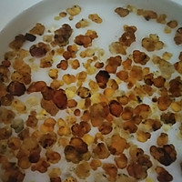 桃胶羹的做法图解1