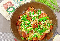 #夏日鲜味轻享健康#鲜嫩多汁！盐葱酱猪排的做法