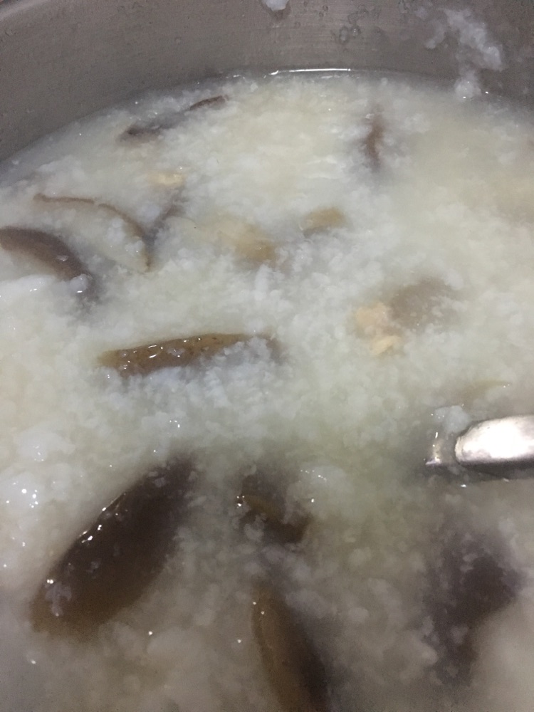 北菇滑鸡粥的做法图解6