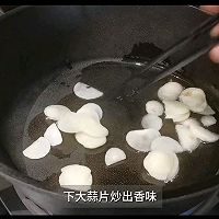 #春天的鲜味#蒜香口蘑虾的做法图解4