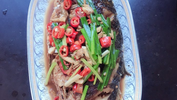 红烧鲫鱼
