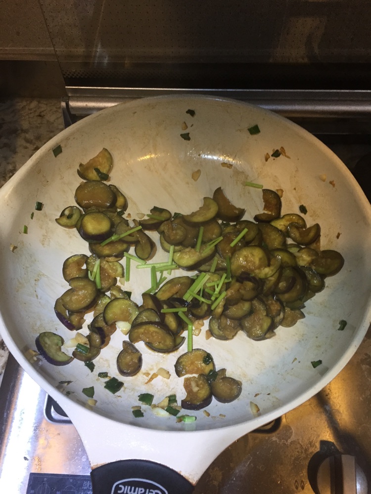 素炒茄子的做法图解5