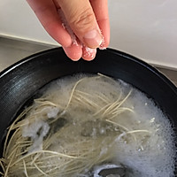 热干面#中粮我买年味儿菜#的做法图解1