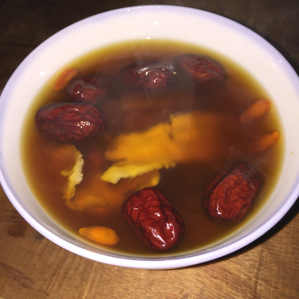 当归生姜红糖姜茶