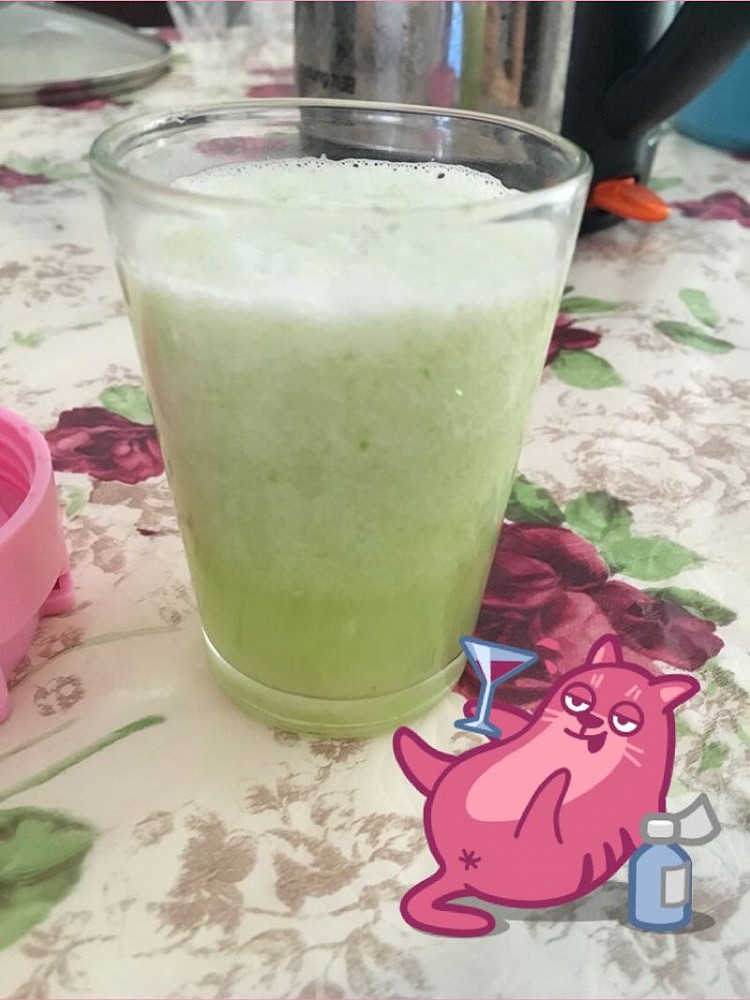 黄瓜雪梨苦瓜汁的做法
