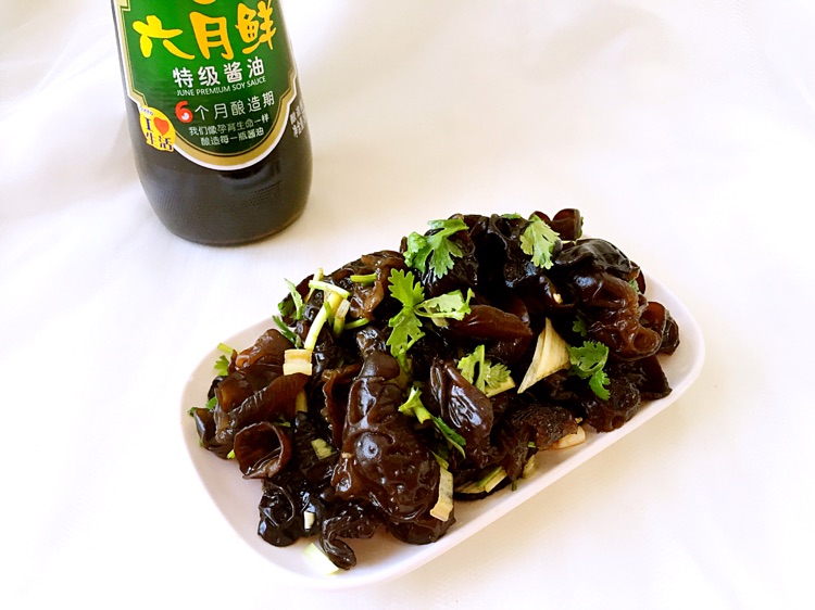 凉拌黑木耳#新年一起下厨#的做法图解7