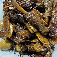 子姜烧鸭的做法图解1