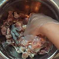 栗子炒鸡的做法图解3