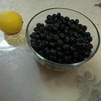 蓝莓果酱的做法图解1