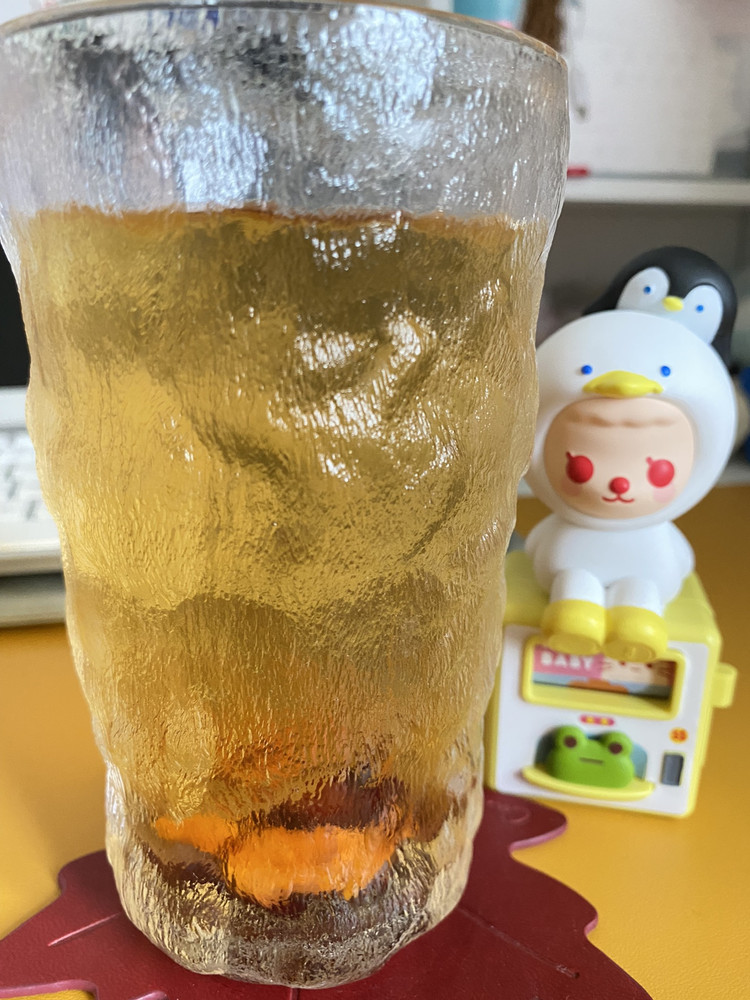 枸杞红枣黑糖茶的做法