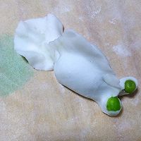 三鲜水晶金鱼蒸饺的做法图解8