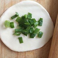葱油饼的做法图解5