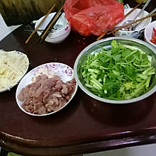 芹菜炒肉