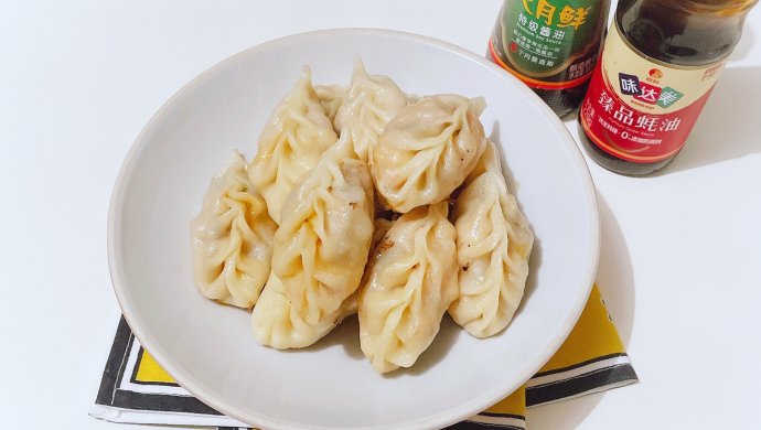 猪肉木耳玉米煎饺