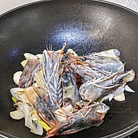 #养生打卡#黑虎虾青菜炖豆腐的做法图解2