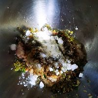 香煎香菇鱼肉丸子的做法图解2