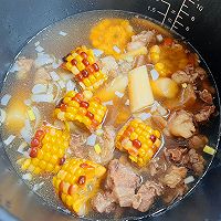山药玉米牛肉汤的做法图解3