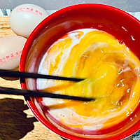 #圣迪乐鲜蛋杯复赛#最好吃的莴笋嫩炒蛋的做法图解2