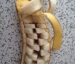 香蕉拼盘的做法