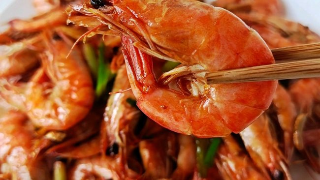 减脂期可以吃的油焖虾的做法