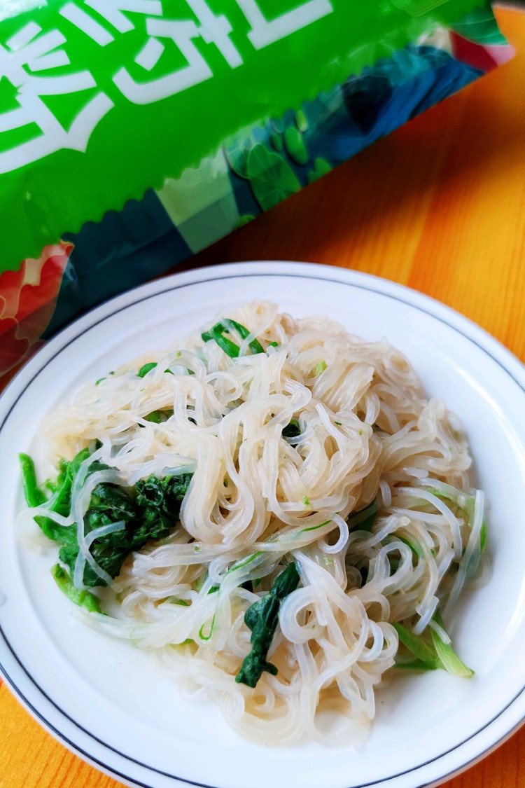 芝麻酱菠菜粉丝的做法