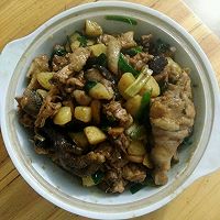 鸡肉香菇炖土豆的做法图解1