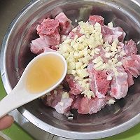 简单好吃的芋头排骨的做法图解3